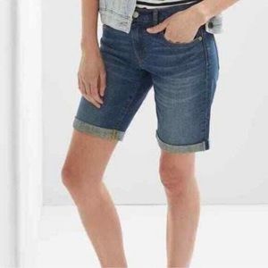 Gap Denim Stretch Mid Rise Bermuda Short 9 Inch Jean Shorts Size 27 NEW